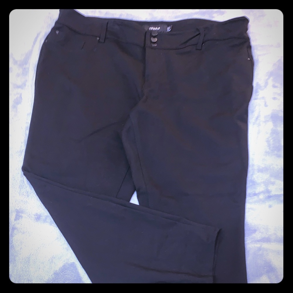 Stretch Black Ponte Skinny Pants